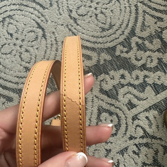 Louis Vuitton strap - Picture 3 of 8